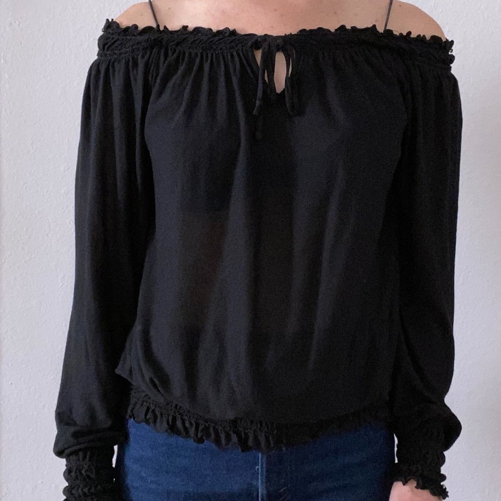Black Off the Shoulder Long Sleeve Blouse